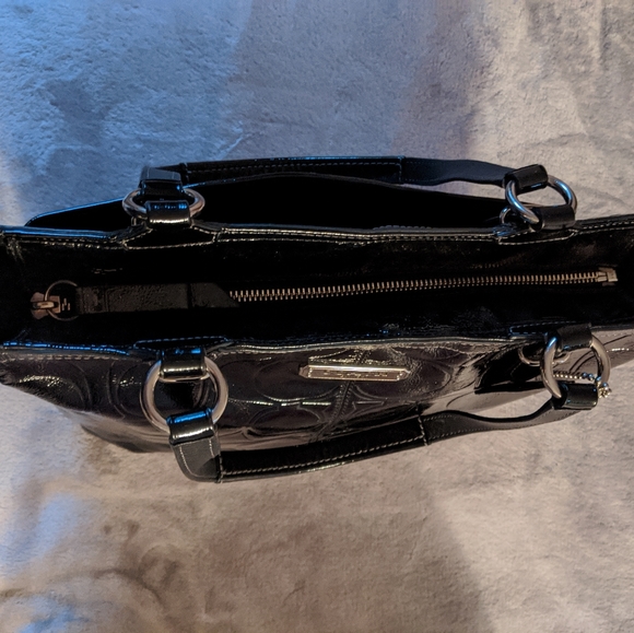 Coach Purse - Picture 2 of 16